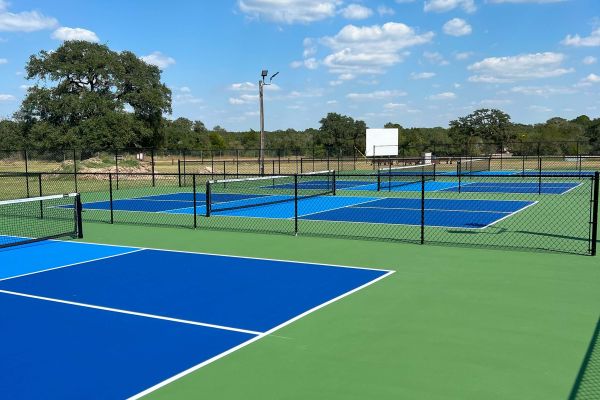 Austin Court Accessories